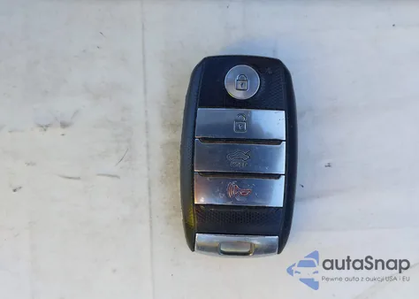 2019 Kia Optima Sx Turbo z USA, uszkodzony, nr VIN 5XXGW4L29KG302101